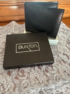 Buxton Black Leather Men’s Bifold Wallet with Gift Box